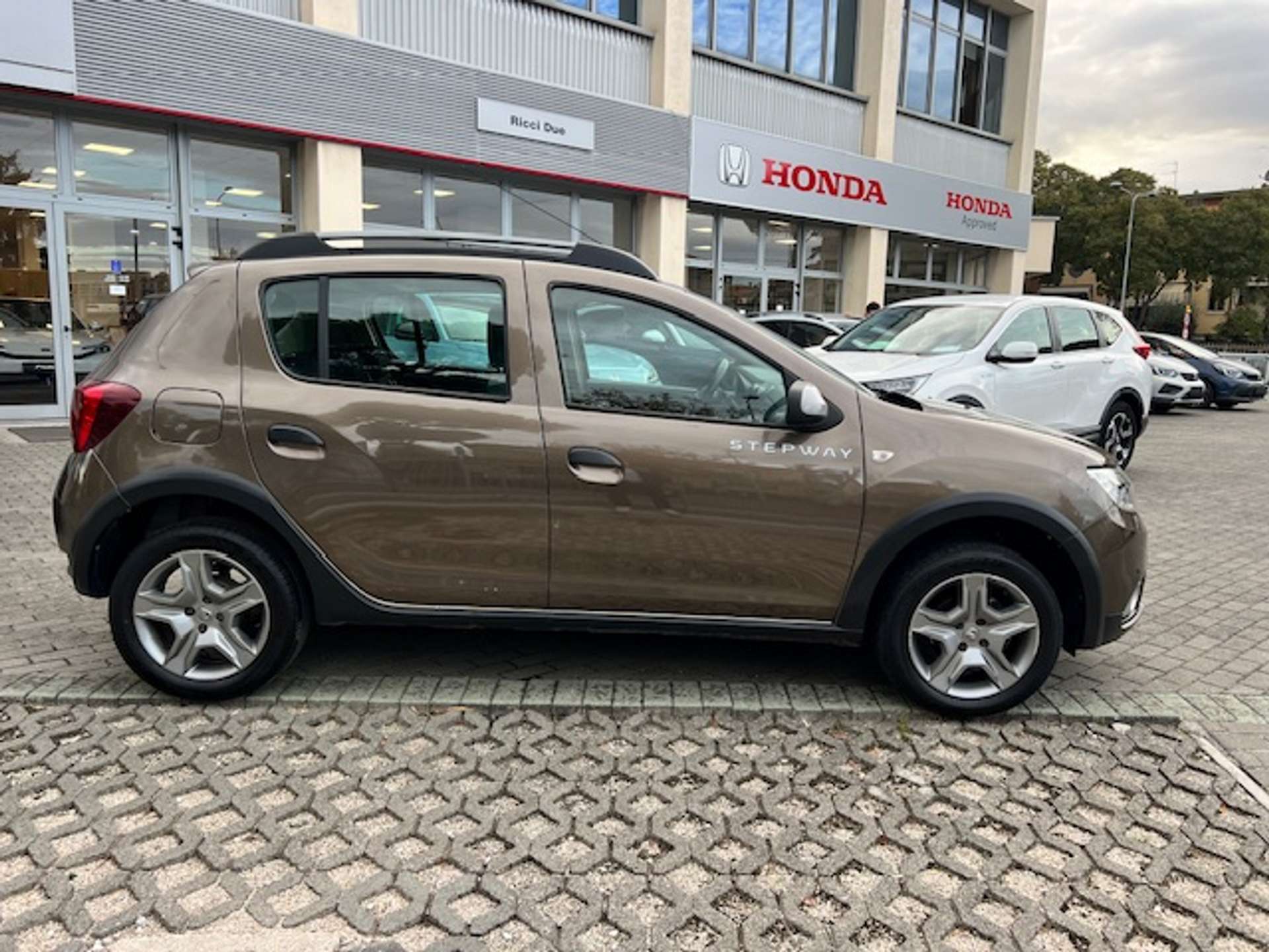 Dacia Sandero  Sandero Stepway Gpl