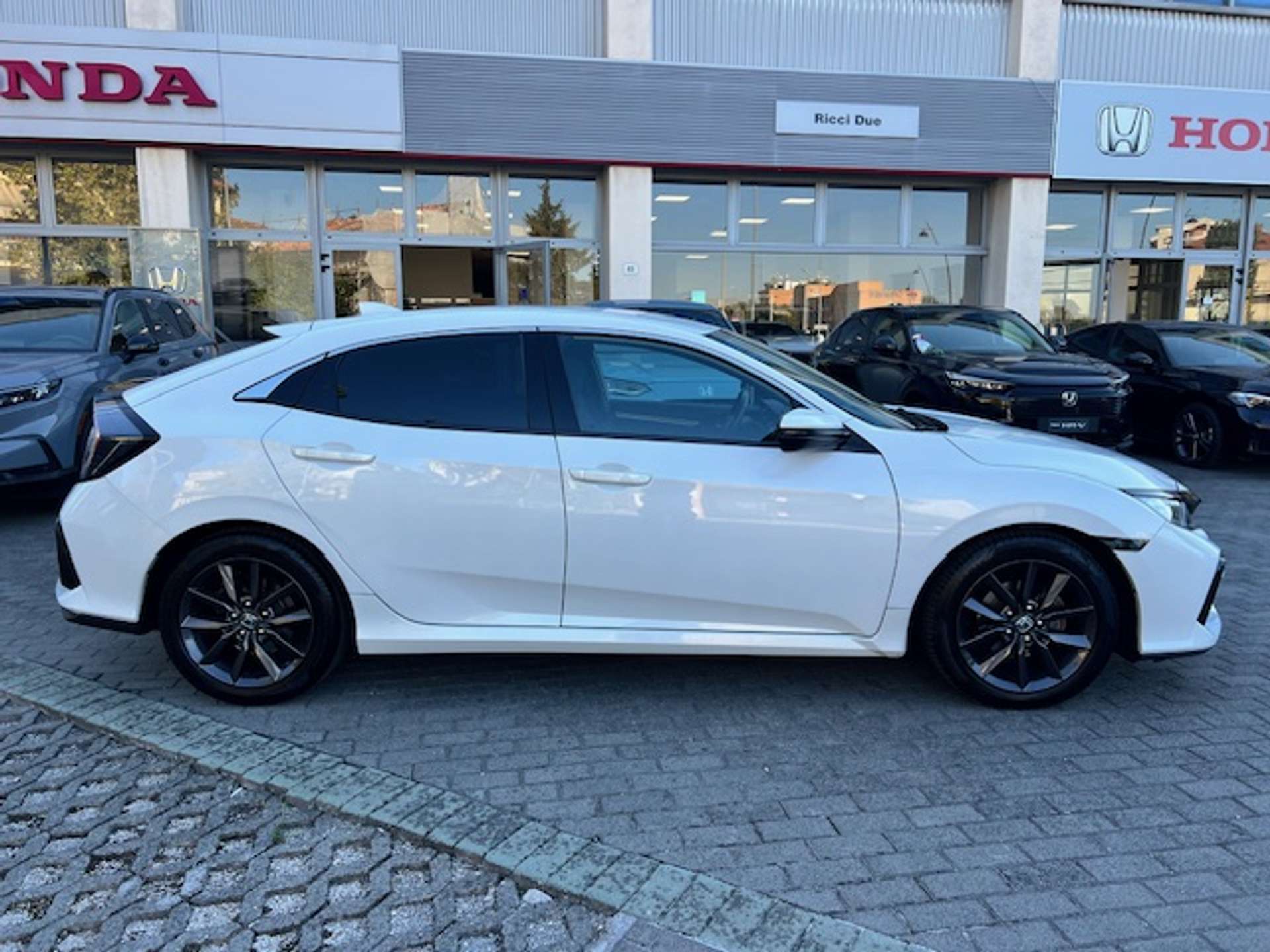 Honda Civic  Civic 5p 1.0 t Elegance Navi