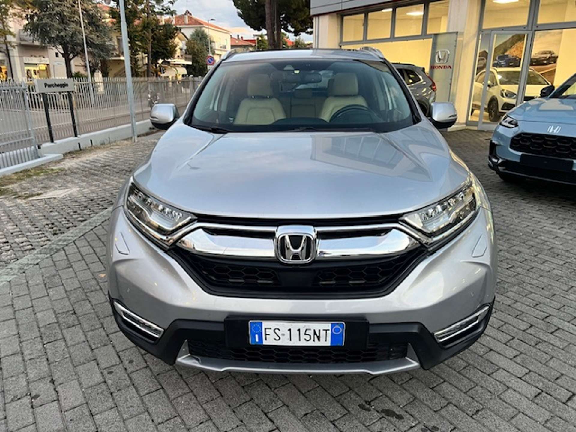 Honda CR-V  CR-V 1.5 t Executive Navi awd cvt