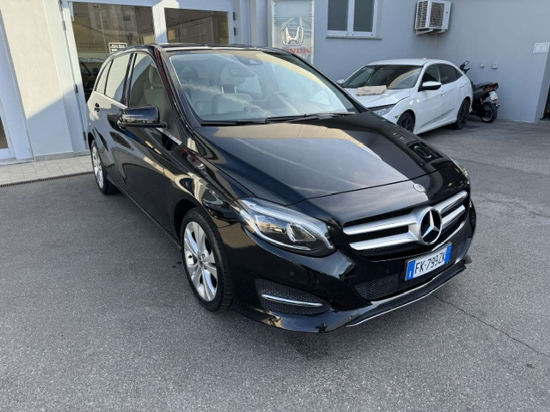 Mercedes-Benz B 180  Classe B Diesel Auto
