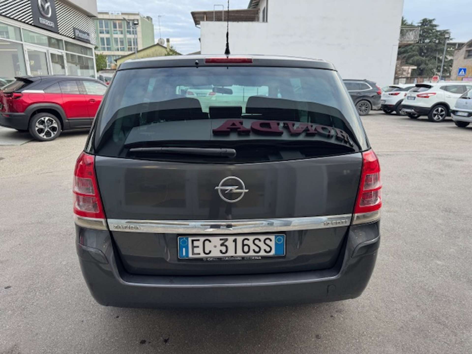 Opel Zafira  Zafira 1.7 7 POSTI