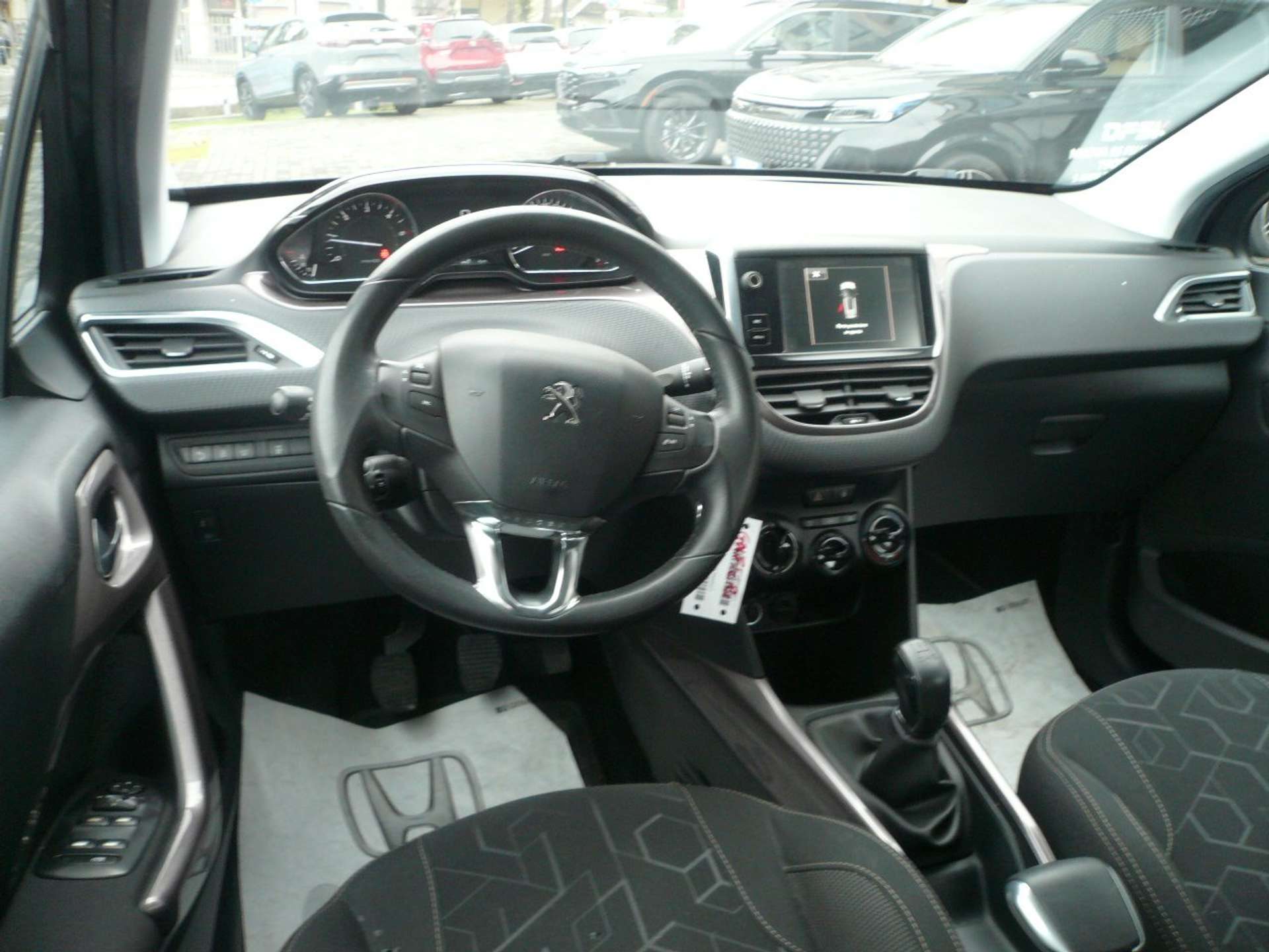 Peugeot 2008  2008 1.6 e-hdi 8v Active 92 cv Neopatentati