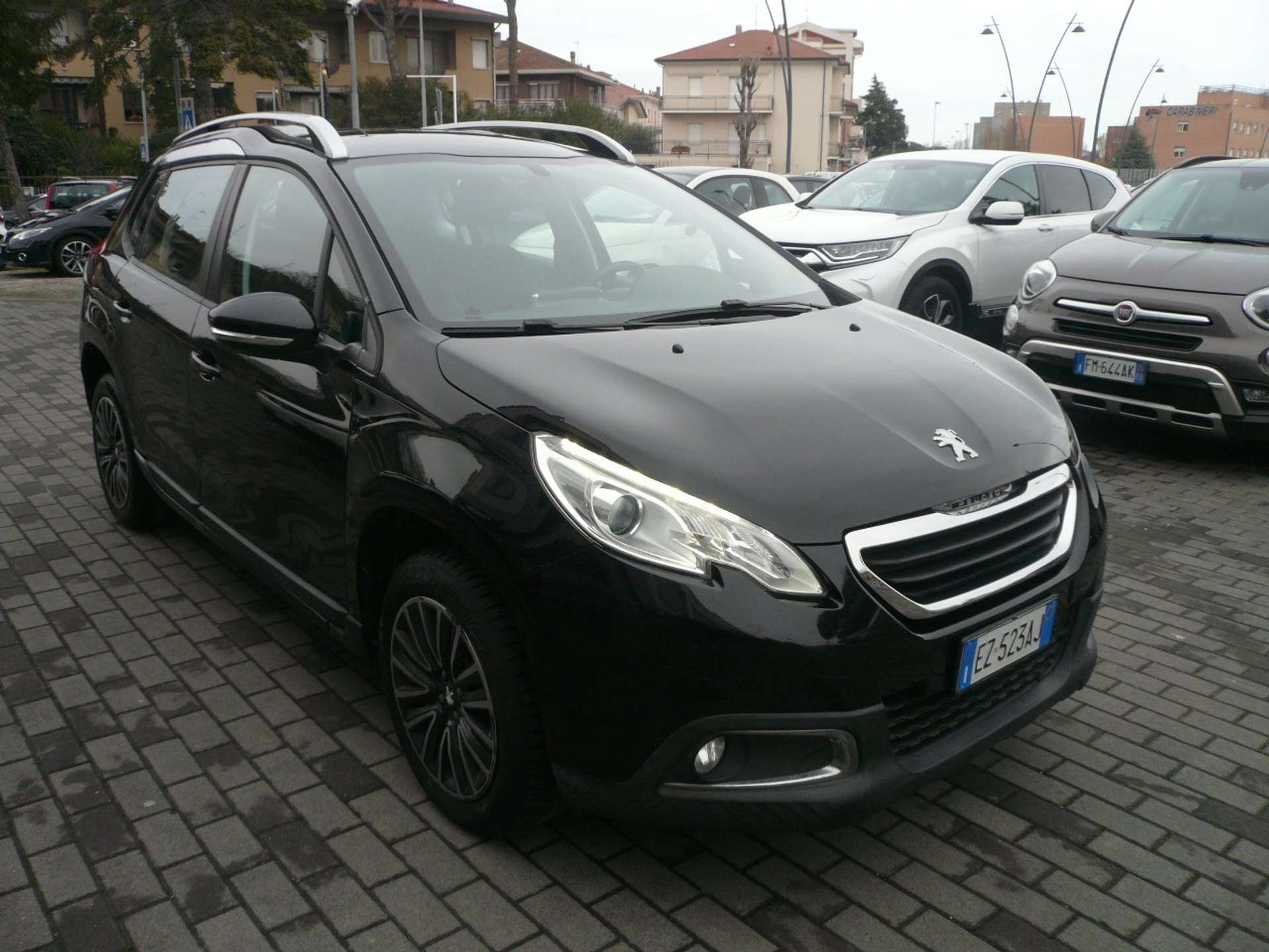 Peugeot 2008  2008 1.6 e-hdi 8v Active 92 cv Neopatentati
