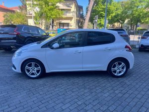 Peugeot 208 1.6 Active
