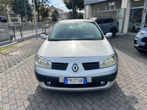 Renault Megane Megane Grandtour 1.9 dci Confort Authentique 130cv fap