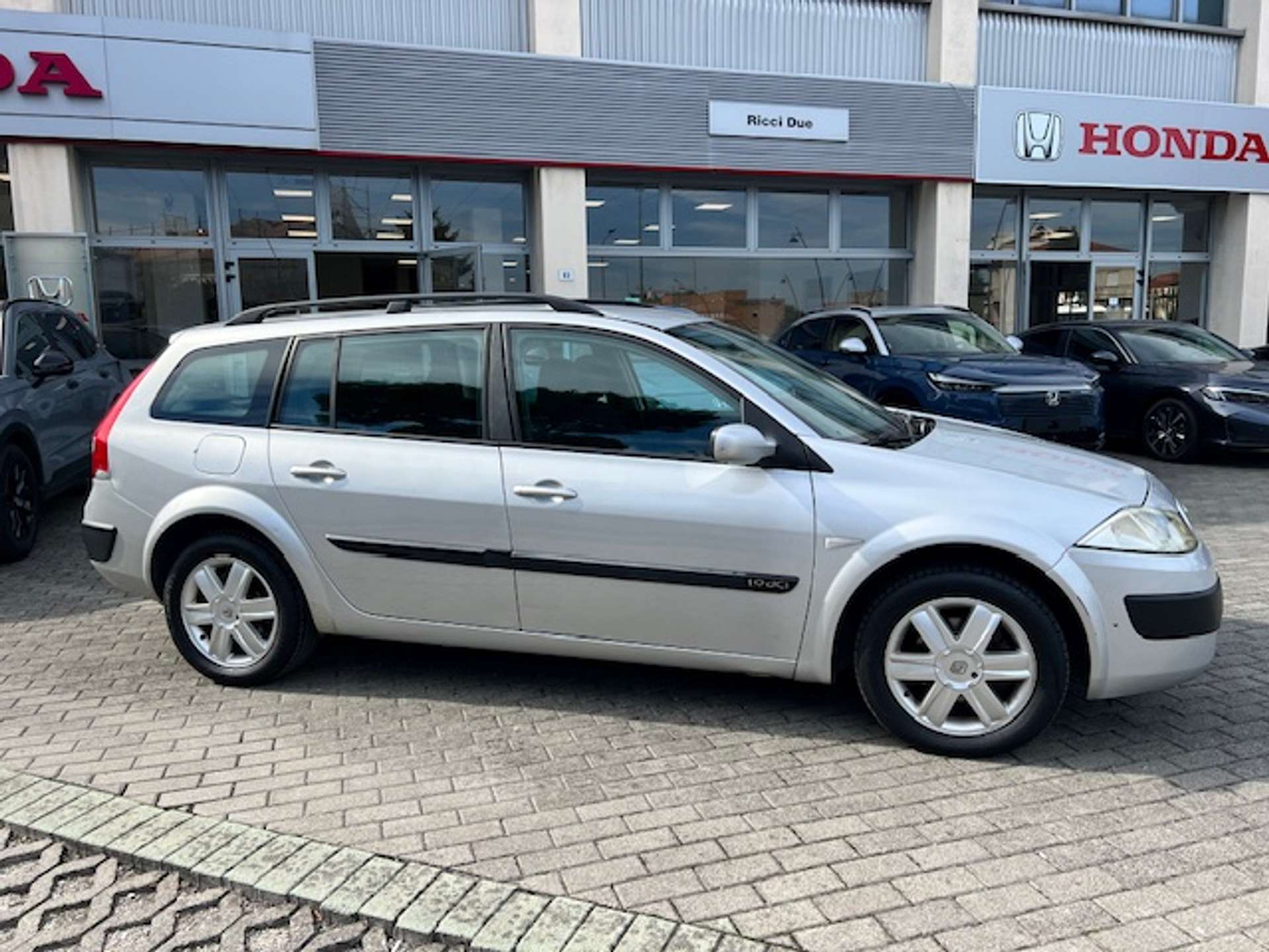 Renault Megane  Megane Grandtour 1.9 dci Confort Authentique 130cv fap
