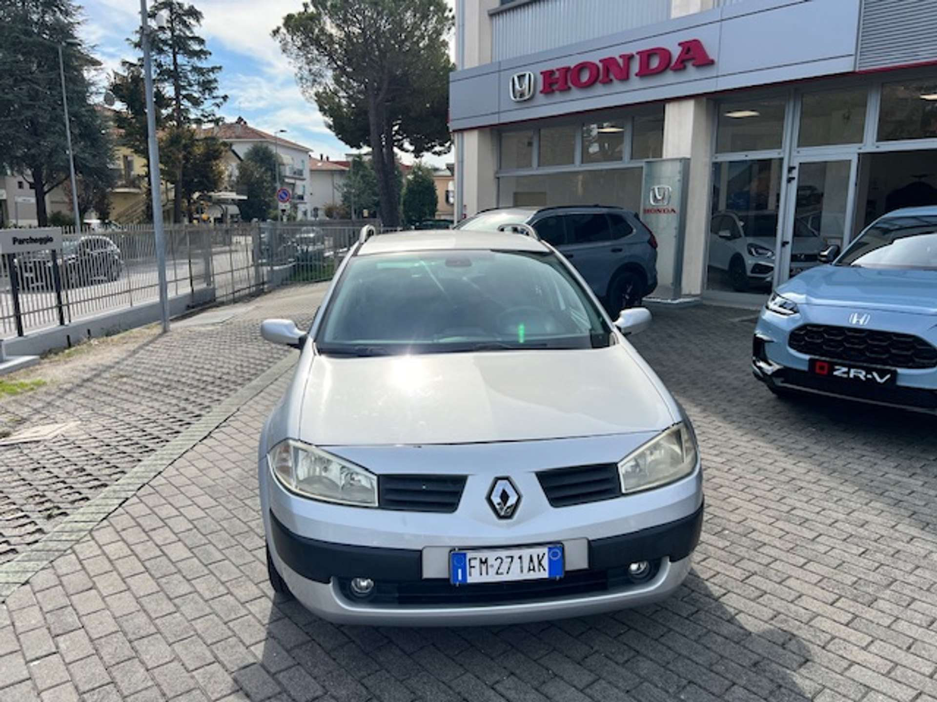 Renault Megane Megane Grandtour 1.9 dci Confort Authentique 130cv fap