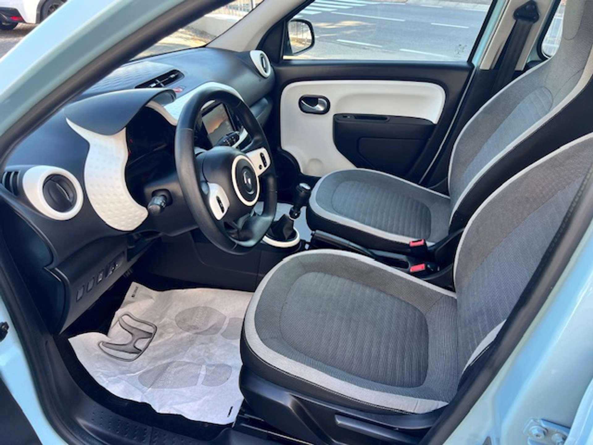 Renault Twingo  Twingo 1.0 Intens 65cv