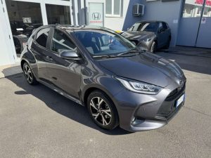 Toyota Yaris Yaris 1.5h Trend