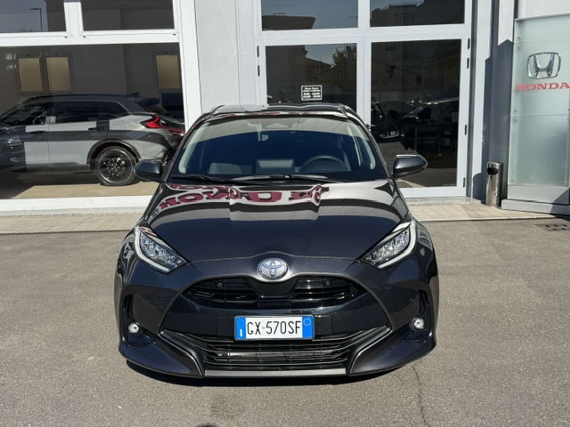 Toyota Yaris  Yaris 1.5h Trend
