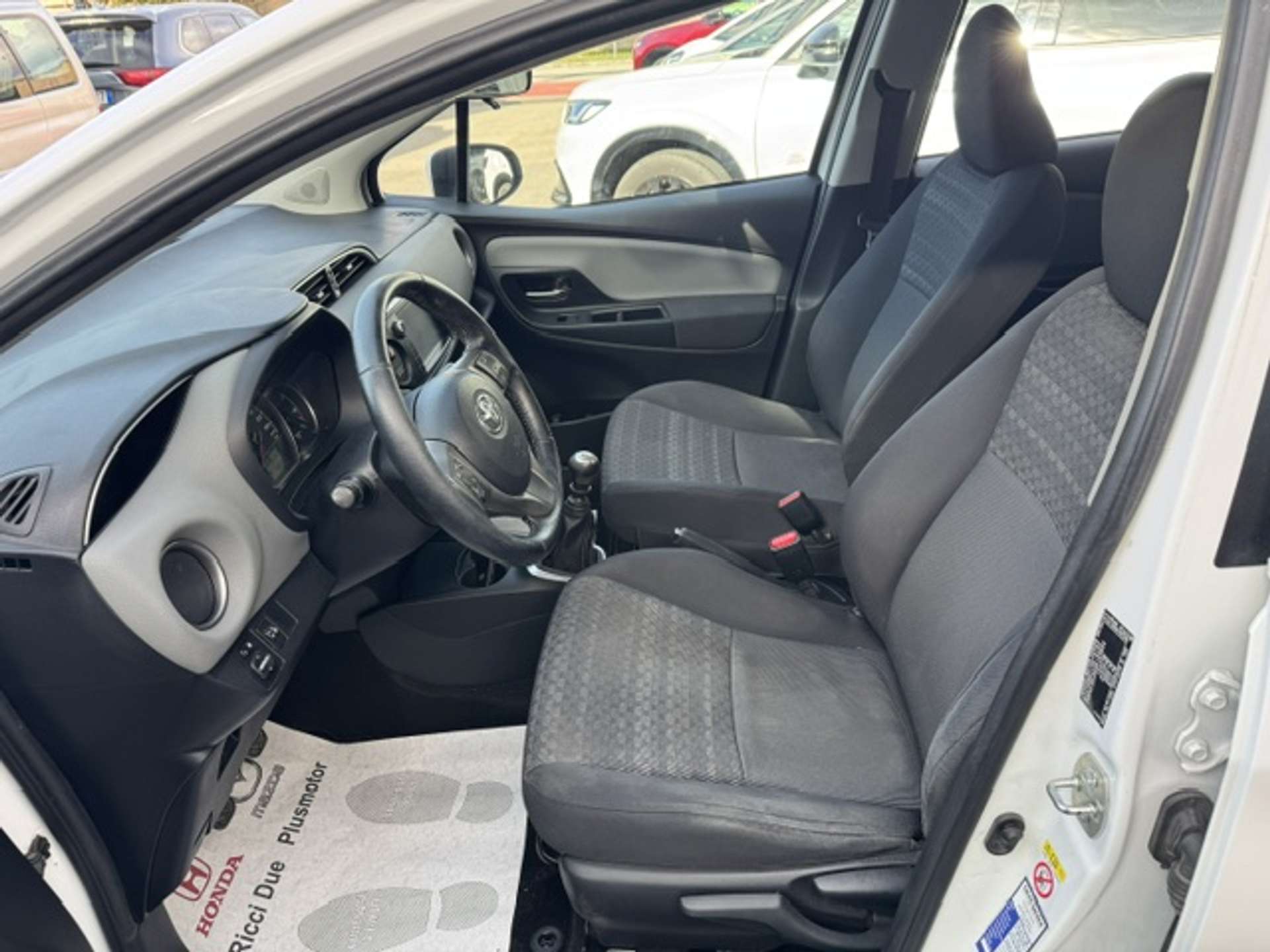Toyota Yaris  Yaris 5p 1.4 Euro 6b